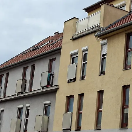 Apartamento Mini Pécs