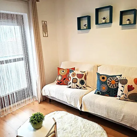 Mini Apartman